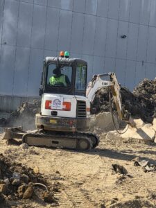 Excavactor concrete breaker